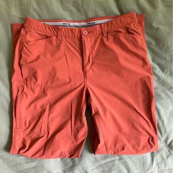 Orvis | Women's Jackson Quick-Dry Natural Fit Capri Pant - Picture 3 of 8